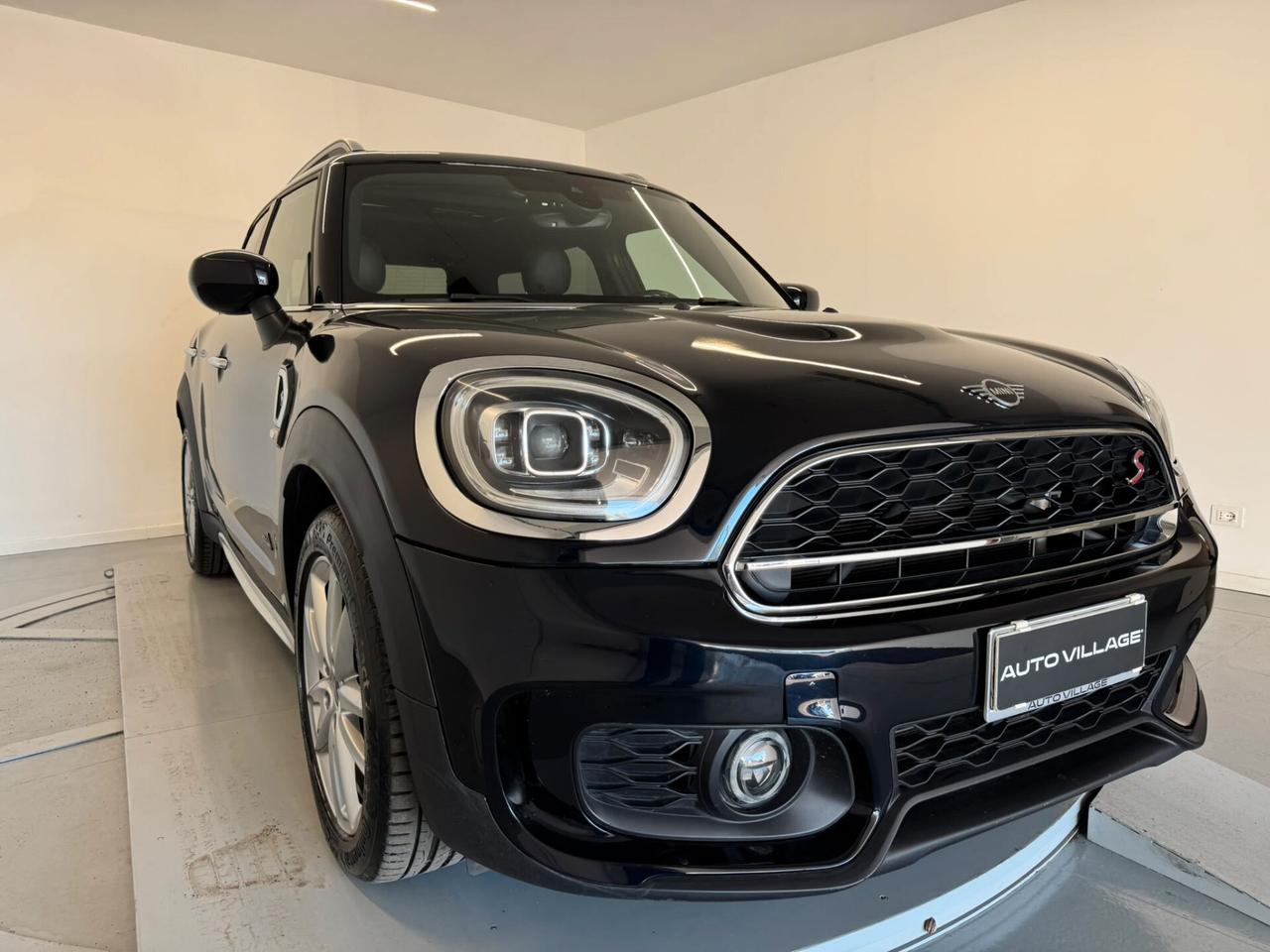 Mini Cooper SD Countryman 2.0 Business Automatica