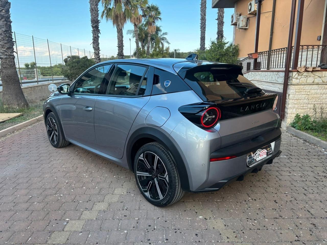 Lancia Ypsilon 1.0 FireFly 5 porte S&S Hybrid Gold//