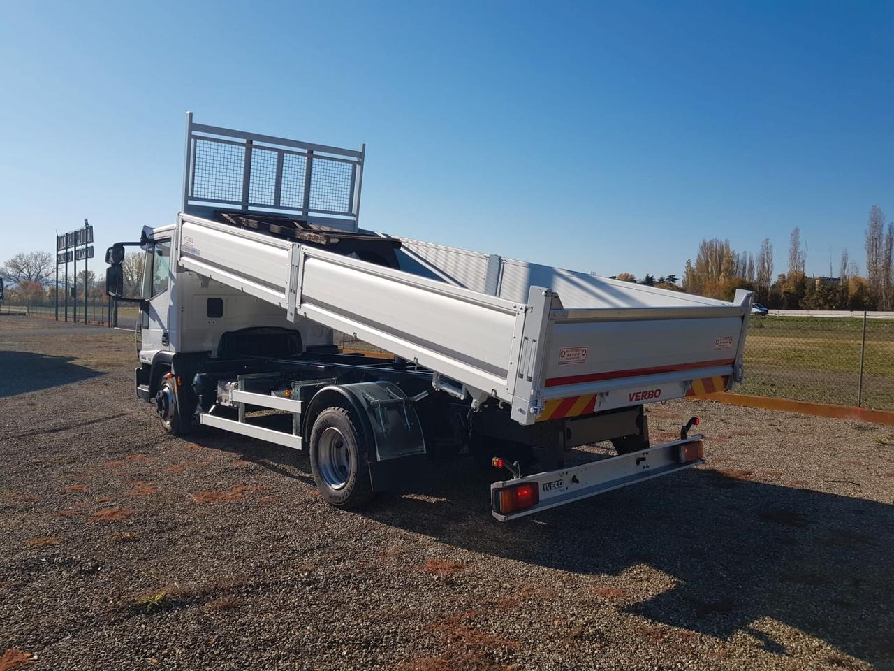 EUROCARGO ML75E18 CASSONE NUOVO