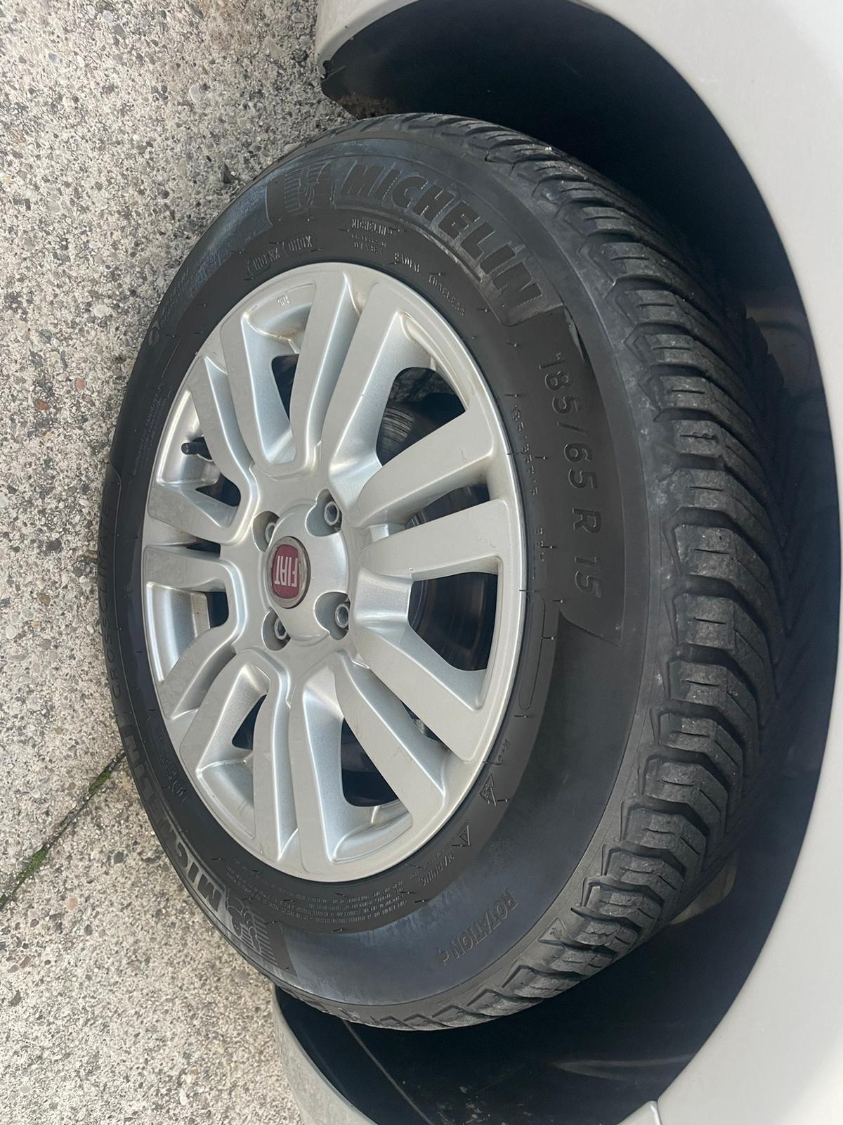 Fiat Punto 1.3 MJT II S&S 85 CV ECO Lounge 161.000 km