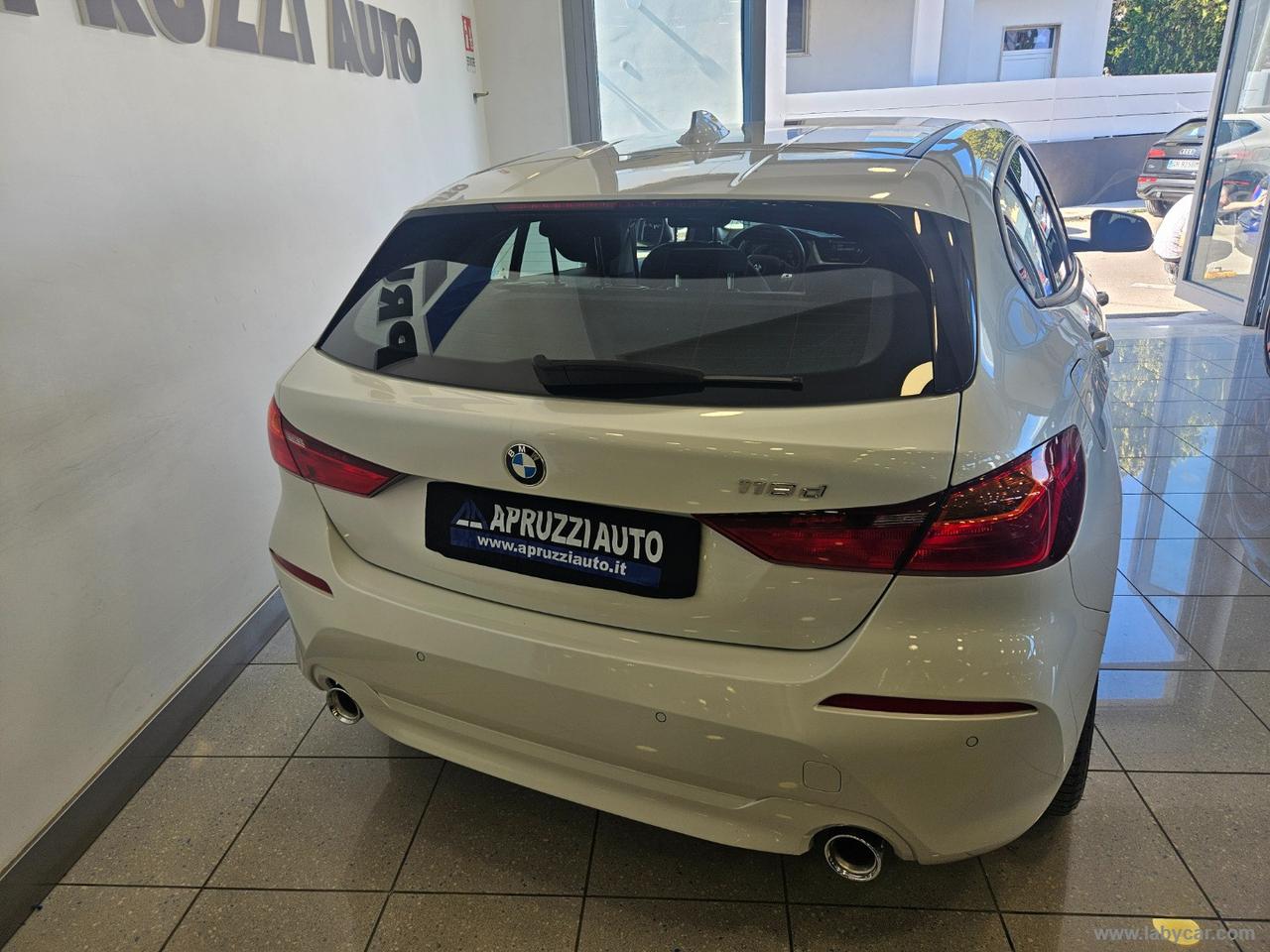 BMW 118d 5p. Advantage