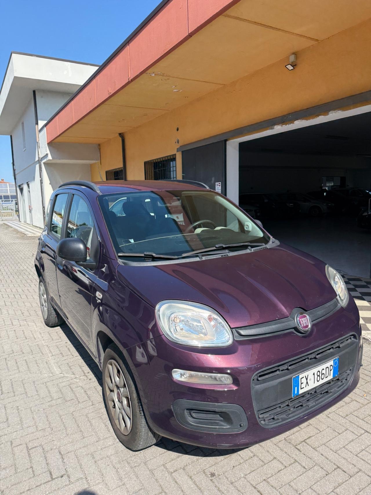 Fiat Panda 0.9 TwinAir Turbo Natural Power Lounge
