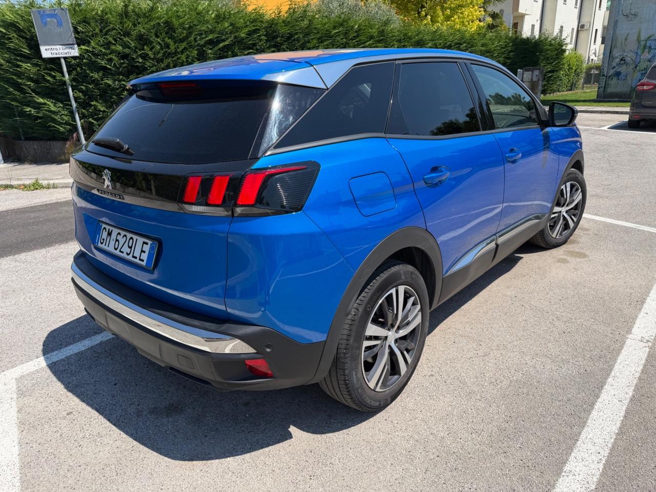 Peugeot 3008 BlueHDi 130 S&S EAT8 Allure Pack