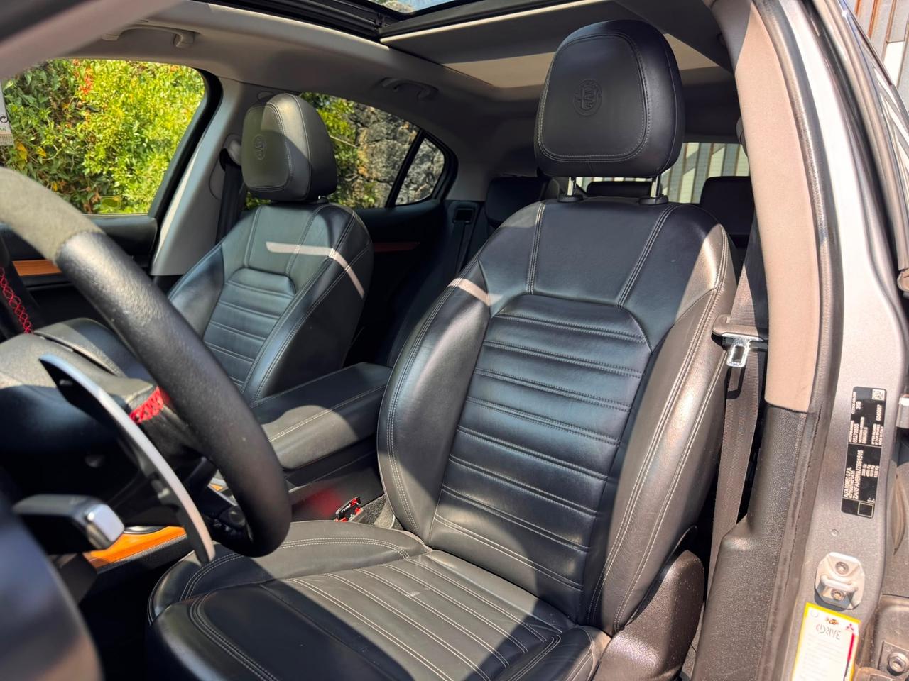 alfa romeo stelvio 2.0 turbo benzina 280cv aceto permuta