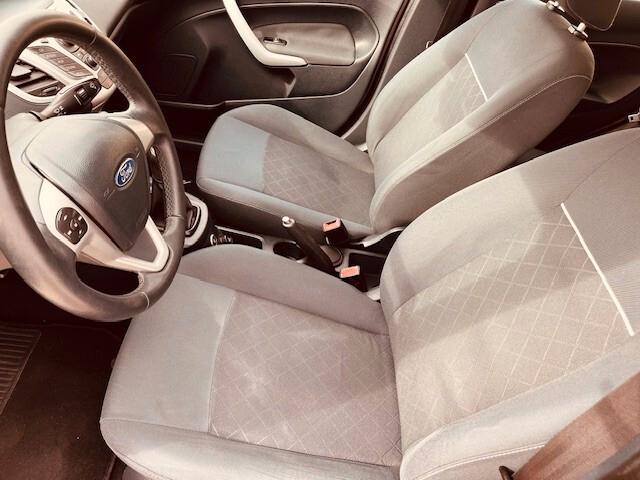 Ford Fiesta 5 PORTE 1.4 16 V GPL SCADENZA 2032