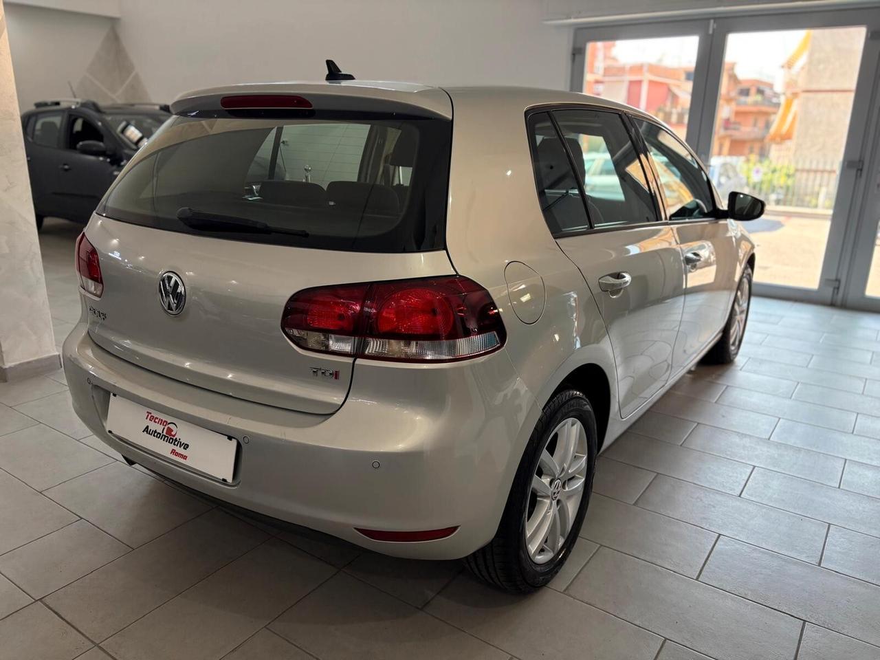 Volkswagen Golf 1.6 TDI DPF DSG 5p. Highline