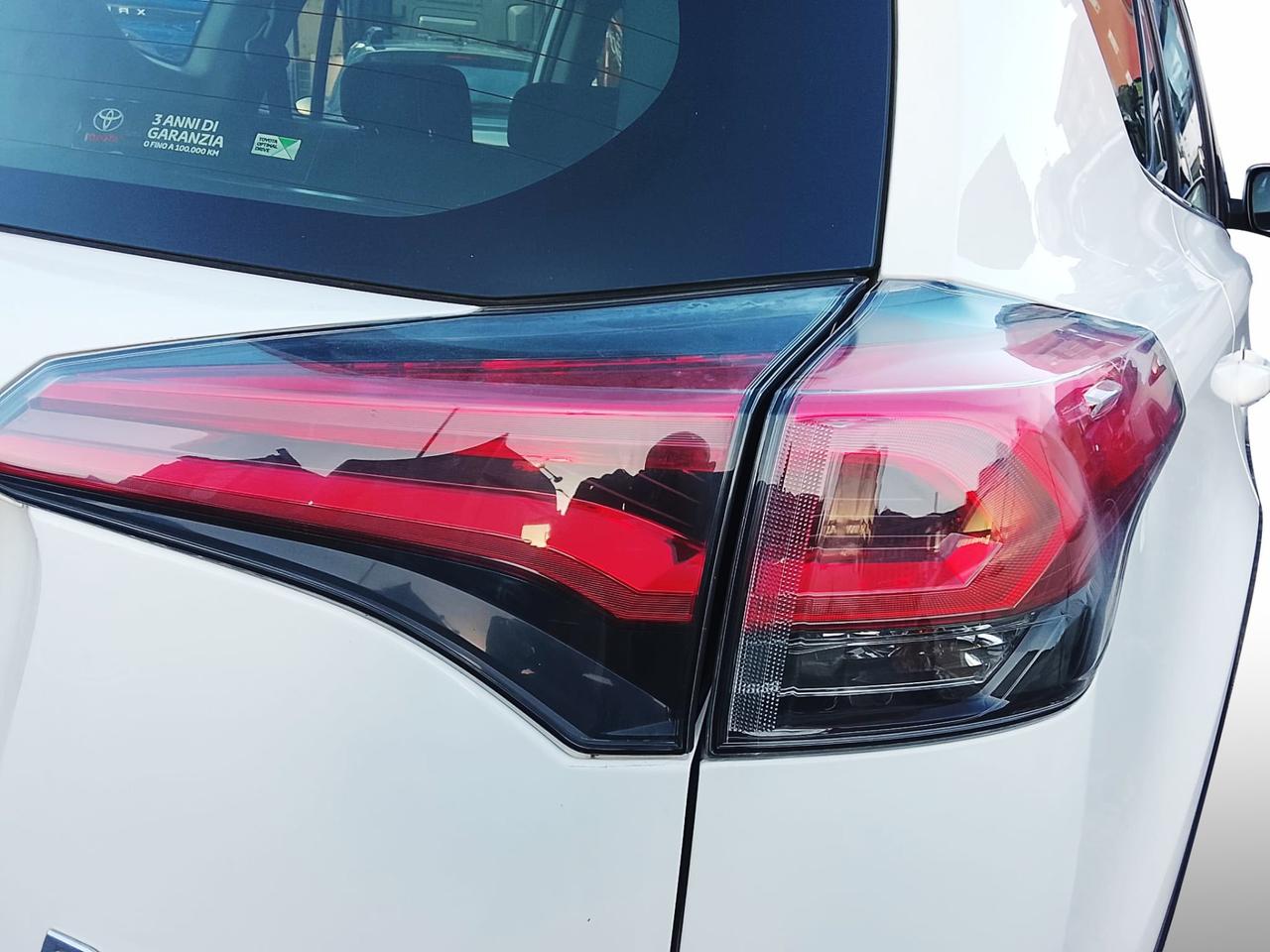 TOYOTA Rav4 IV 2016 - Rav4 2.0 d-4d Exclusive 2wd mt