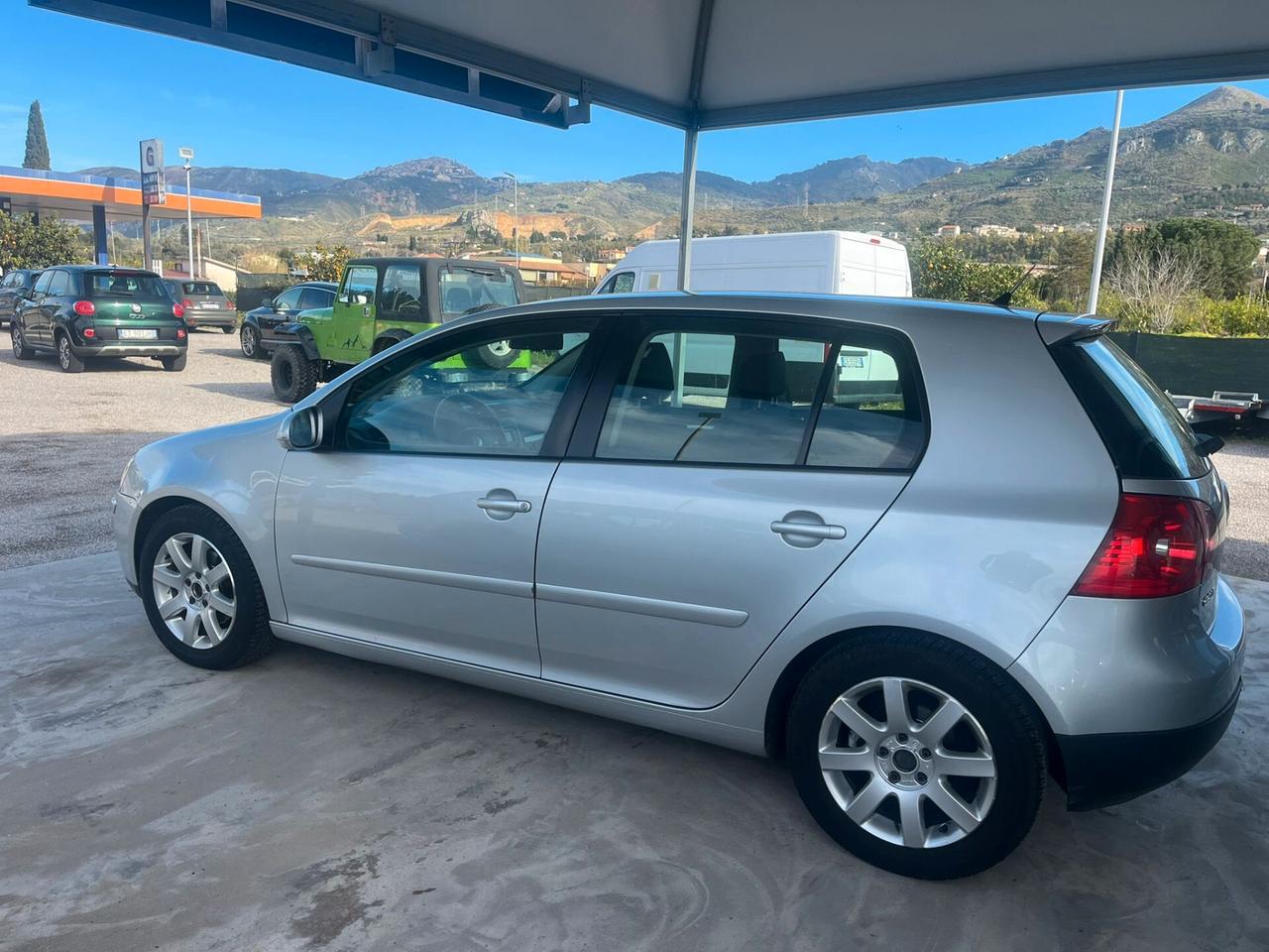 Volkswagen Golf 2.0 TDI 5p. Sportline Ltd.Edition