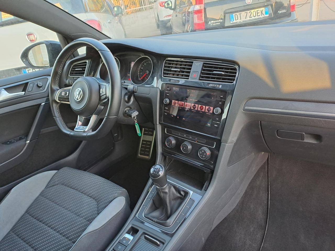 Volkswagen Golf 7.5 2.0 TDI R LINE 150 CV 2020 29MILA KM