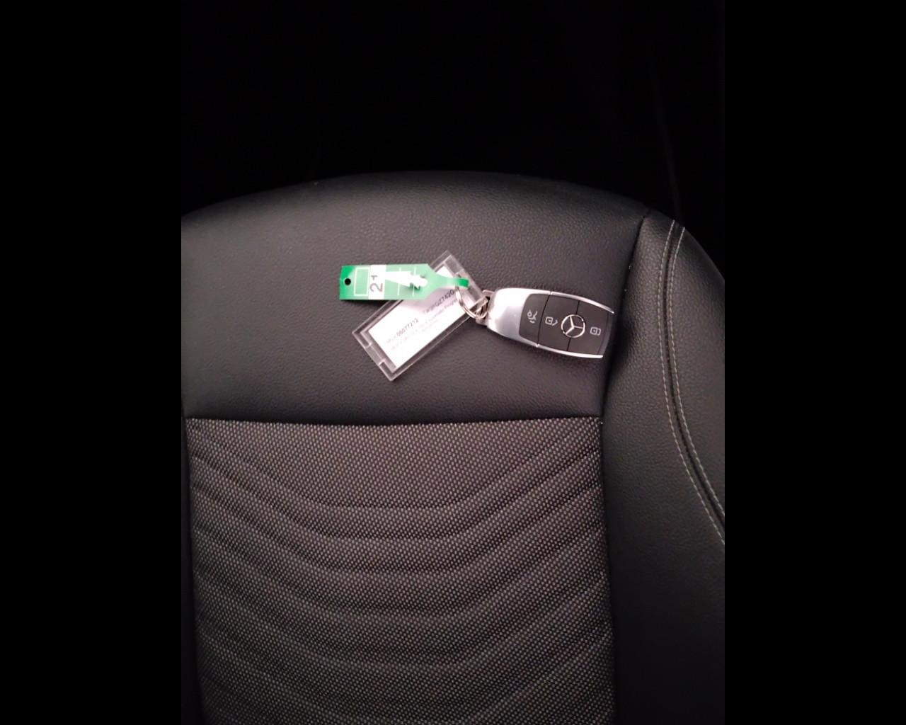 Mercedes-Benz GLA-H247 2023 - GLA 180 d Progressive Advanced auto