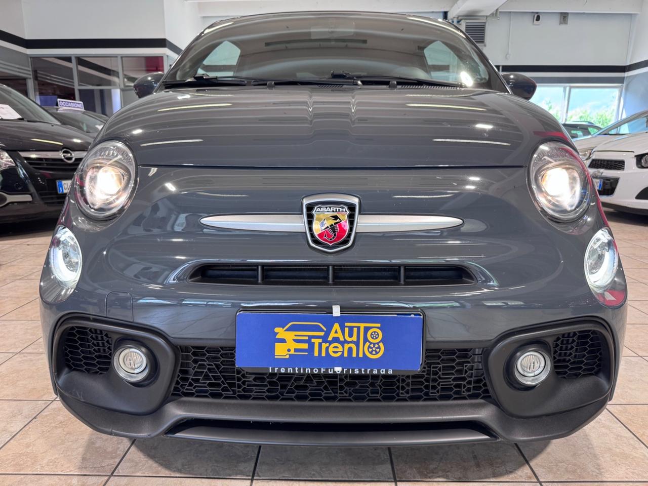 Abarth 595 1.4 Turbo T-Jet 165 CV Turismo