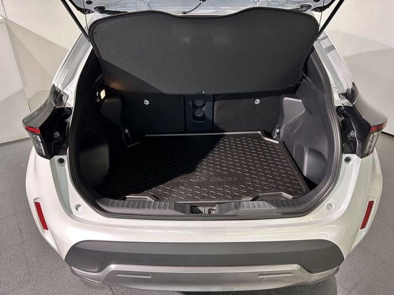 Toyota Yaris Cross Yaris Cross 1.5 Hybrid 5p. Lounge E-CVT AWD-i