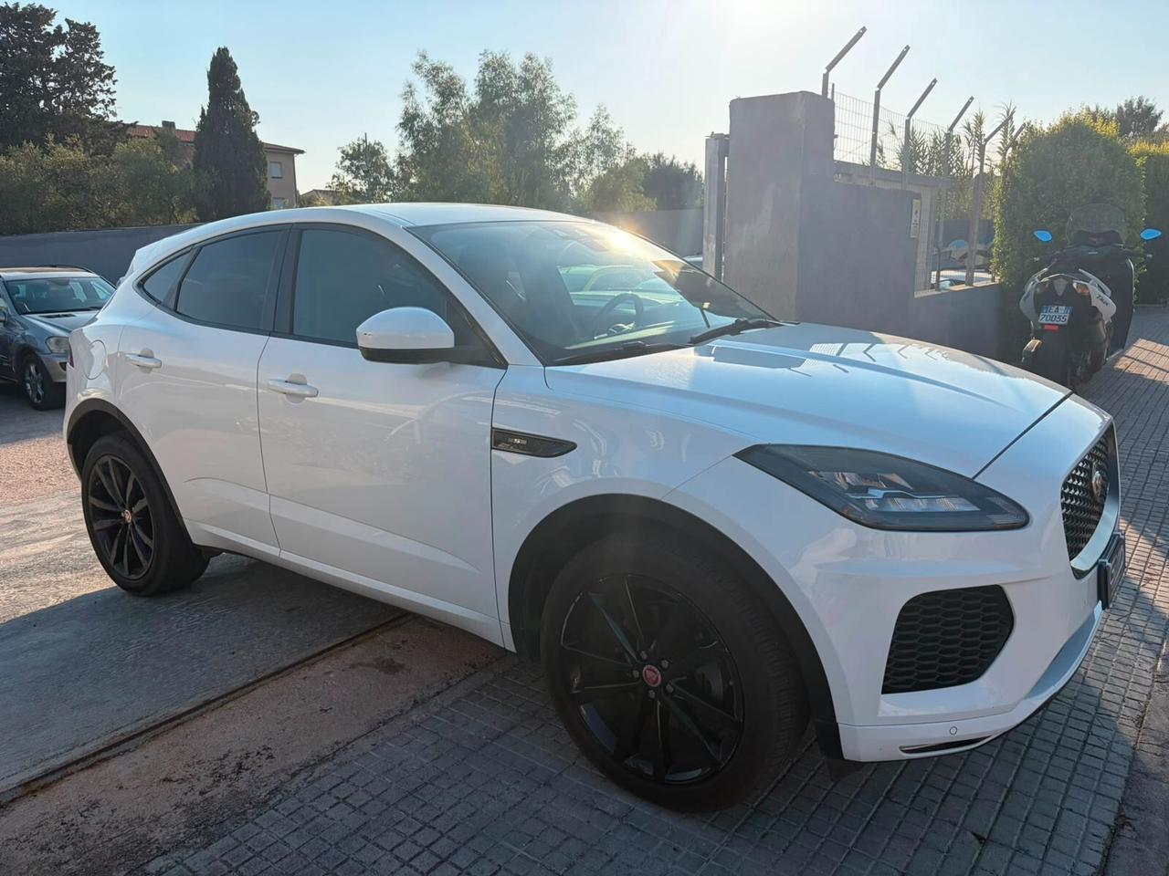 JAGUAR E-PACE-TAGLIANDATA-FULL