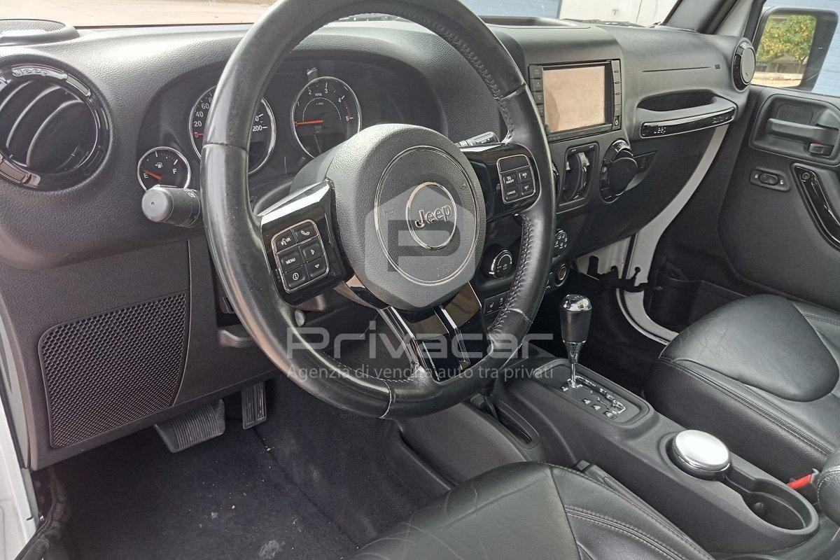 JEEP Wrangler Unlimited 2.8 CRD DPF Sahara Auto