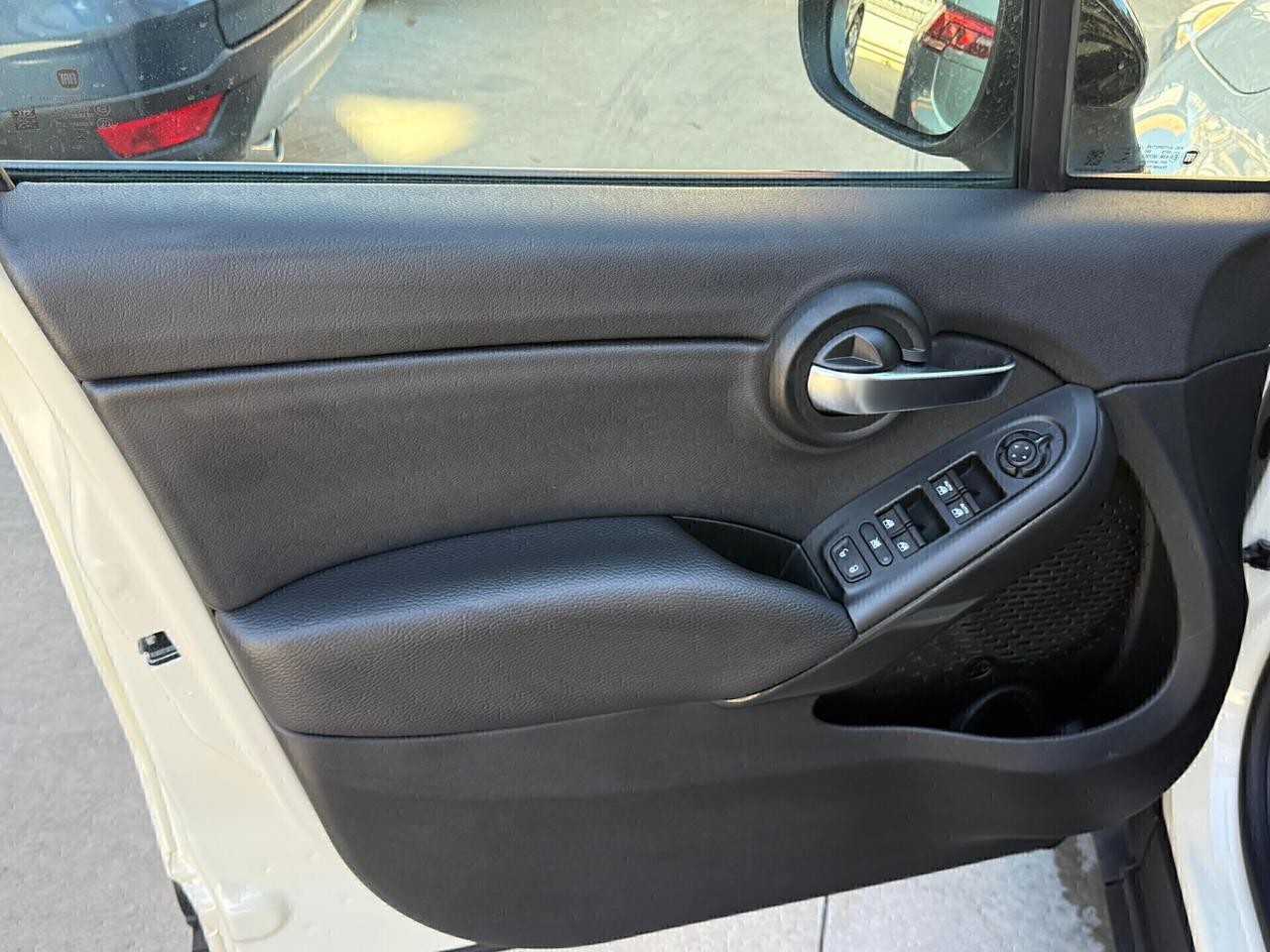 Fiat 500X CROSS 1.3MJT BICOLOR PERLA/NERO-NAVI-CAMERA-ANTICOLLISIONE