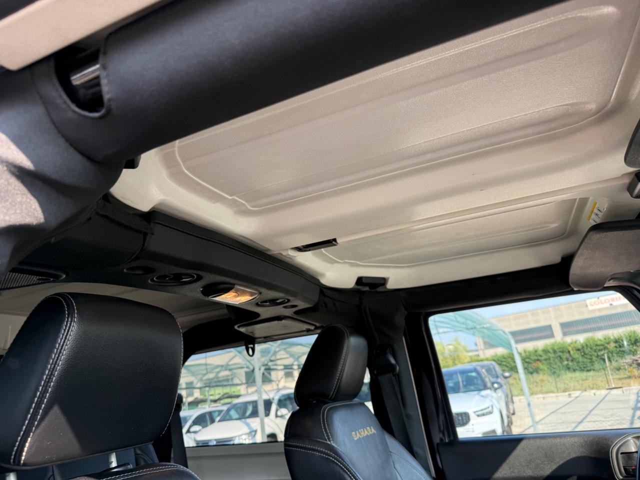 Jeep Wrangler 2.8 CRD DPF Sahara Auto