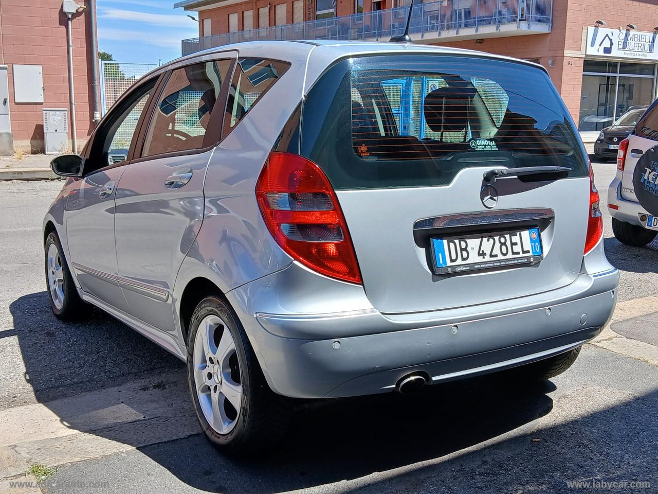 MERCEDES-BENZ A 200 CDI AUTOMATIC