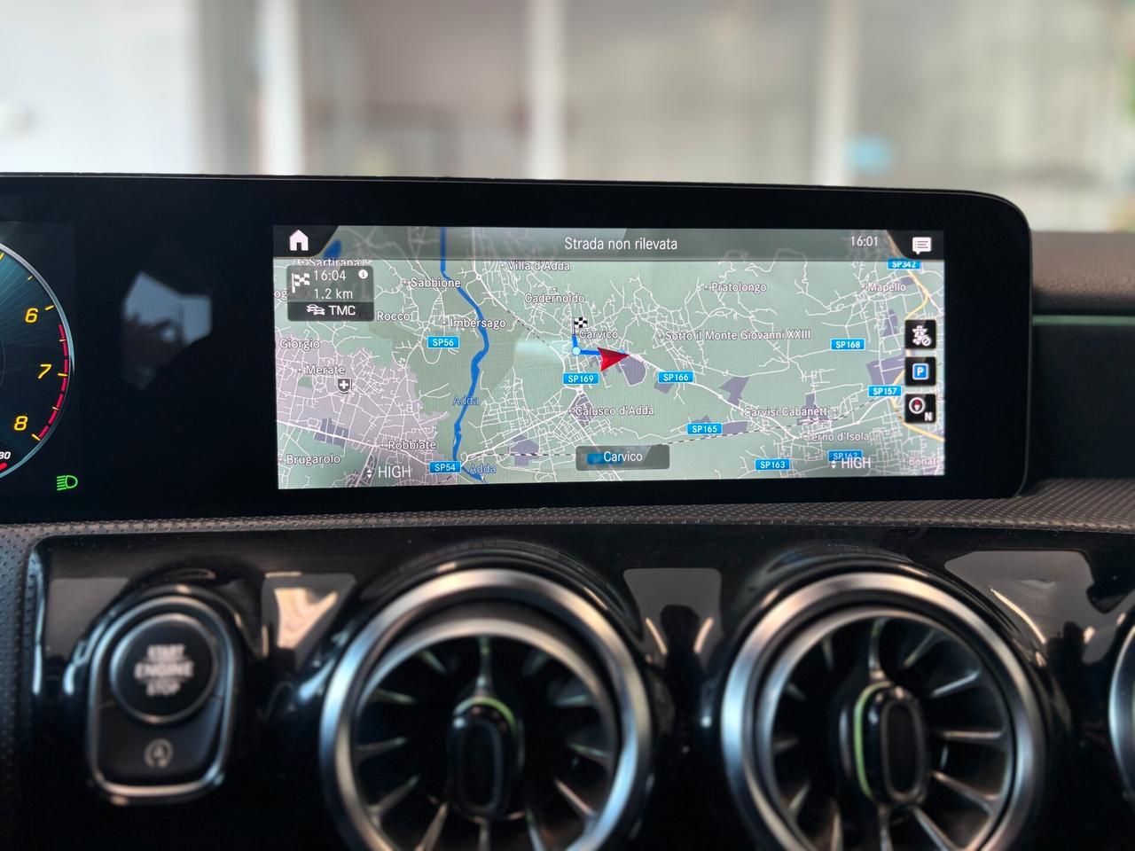 Mercedes-Benz A 180 Premium AMG LINE *PER NEOPATENTATI