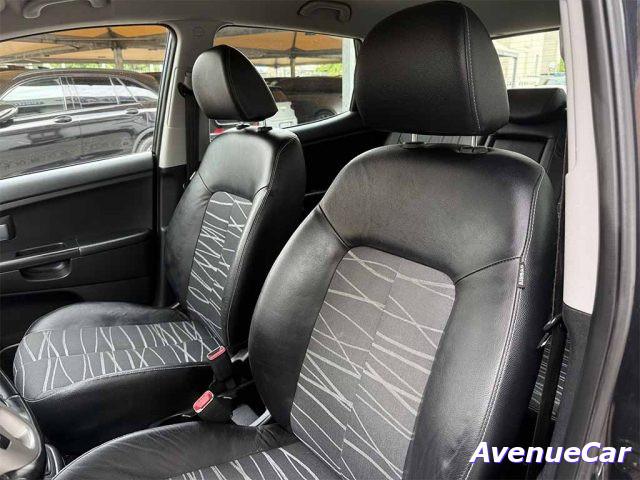 KIA Venga 1.4 cvvt COOL ADATTA A NEOPATENTATI PREZZO REALE