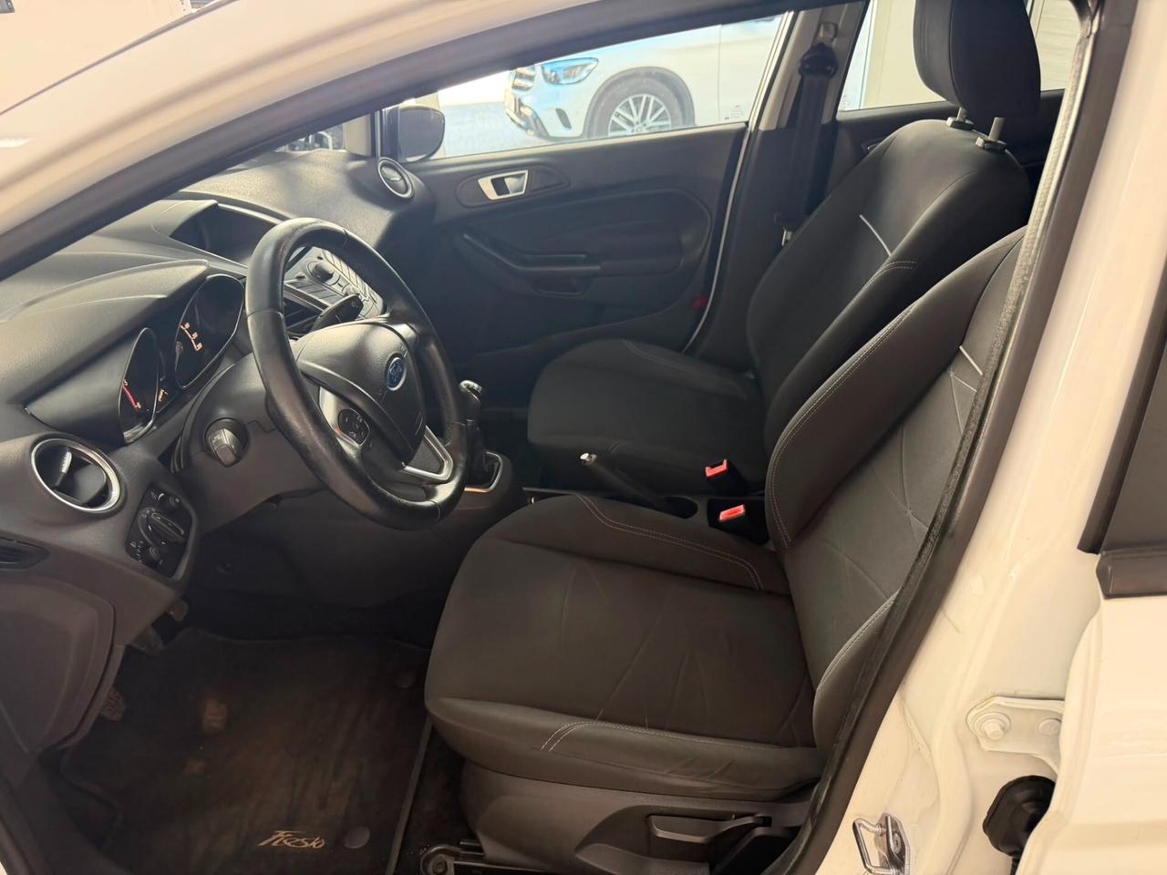 Ford Fiesta 1.5 TDCi 75CV 5 porte