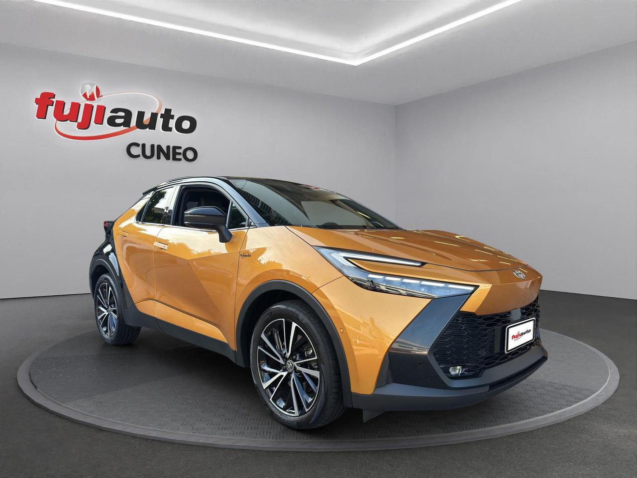Toyota C-HR 2.0 phev Lounge Premiere fwd e-cvt