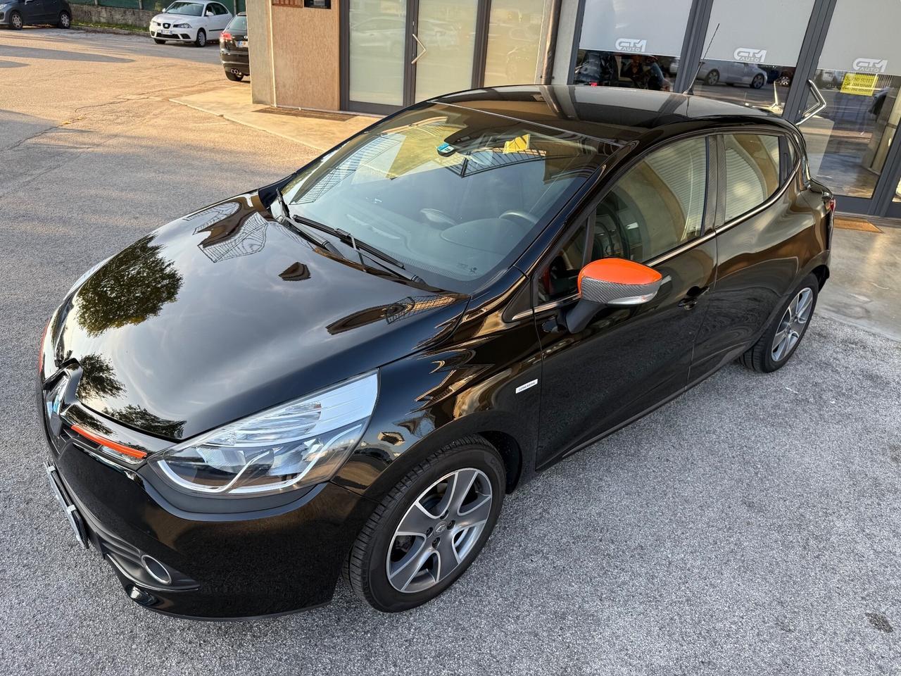 Renault Clio 1.2 75CV 5 porte - Neopatentati