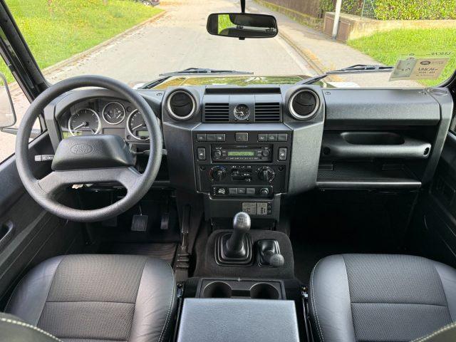 LAND ROVER Defender 90 2.2 TD4 Station Wagon SE NEOPATENTATI