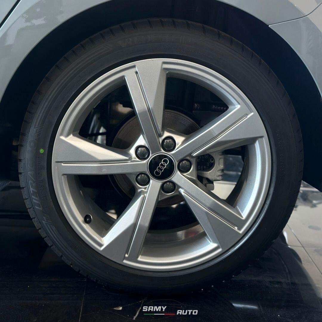 Audi A1 SPB 30 TFSI S tronic line edition