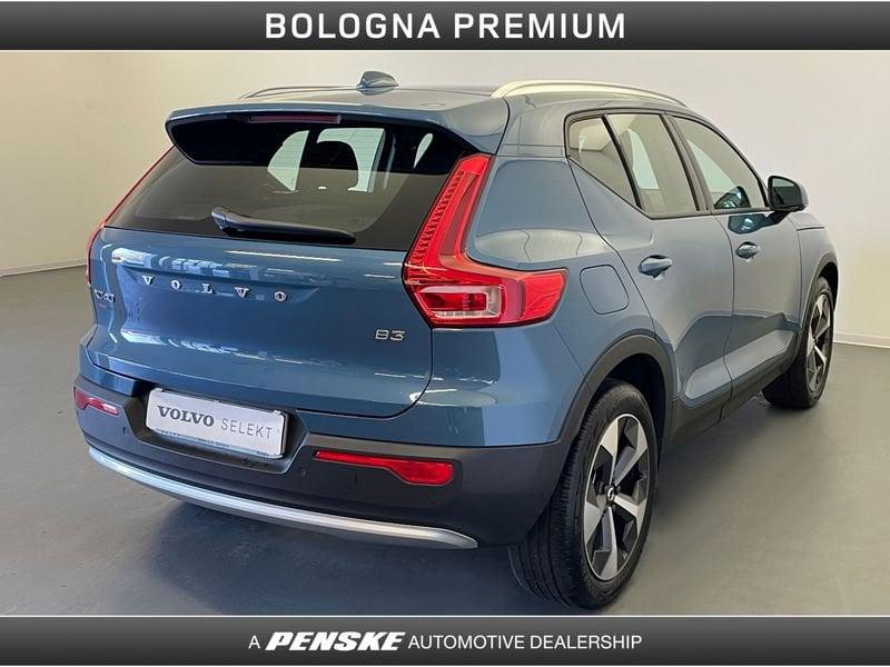 Volvo XC40 B3 automatico Core