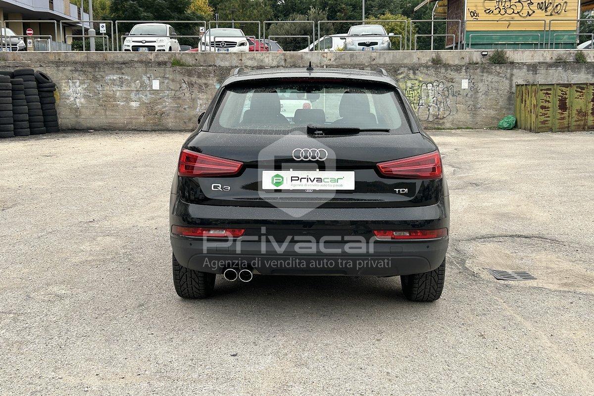 AUDI Q3 2.0 TDI 150 CV S tronic Business