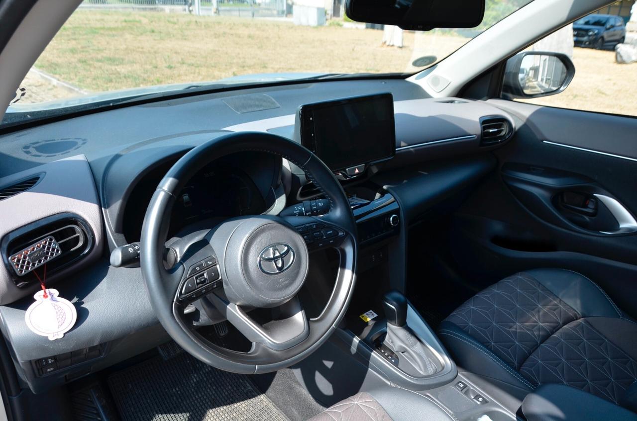 TOYOTA YARIS CROSS 1.5h FULL HYBRID LOUNGE FWD 116cv E-CVT, GARANZIA UFF TOYOTA, UFF ITALIANA, UNICOPROPRIETARIO, SERVICE TOYOTA, TETTO, RETRO, PERMUTE