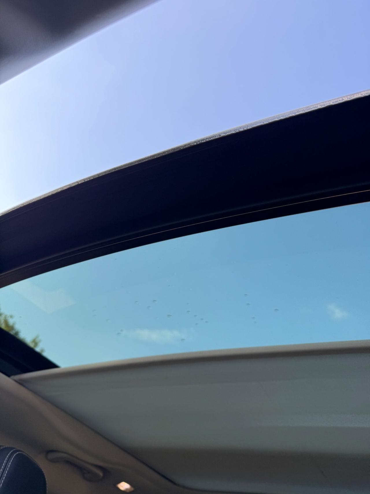 Land Rover Range Velar 2.0D I4 180 CV full optional