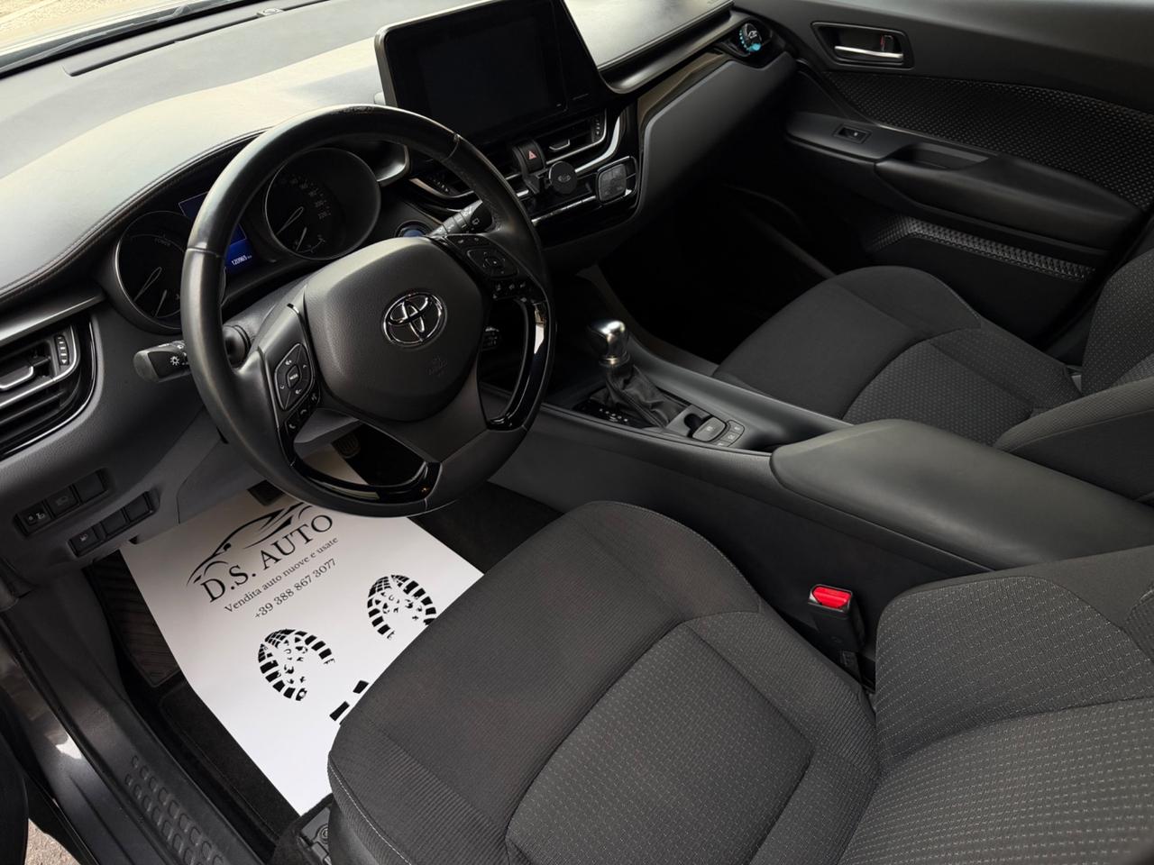 Toyota C-HR 1.8 Hybrid E-CVT Lounge