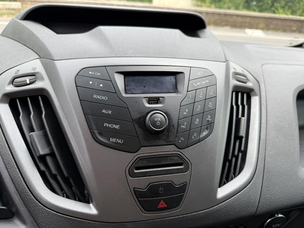 Ford Transit Custom 2.2 Diesel Passo Lungo