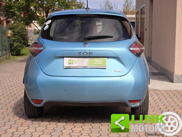 RENAULT ZOE R135 51 kWh 135 CV Electric Batteria a Noleggio