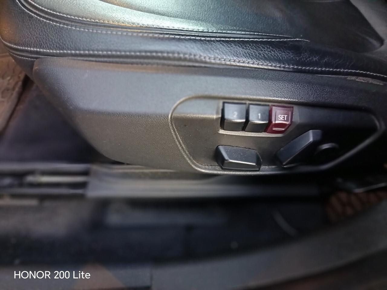 BMW 218 d Active Tourer Luxury -