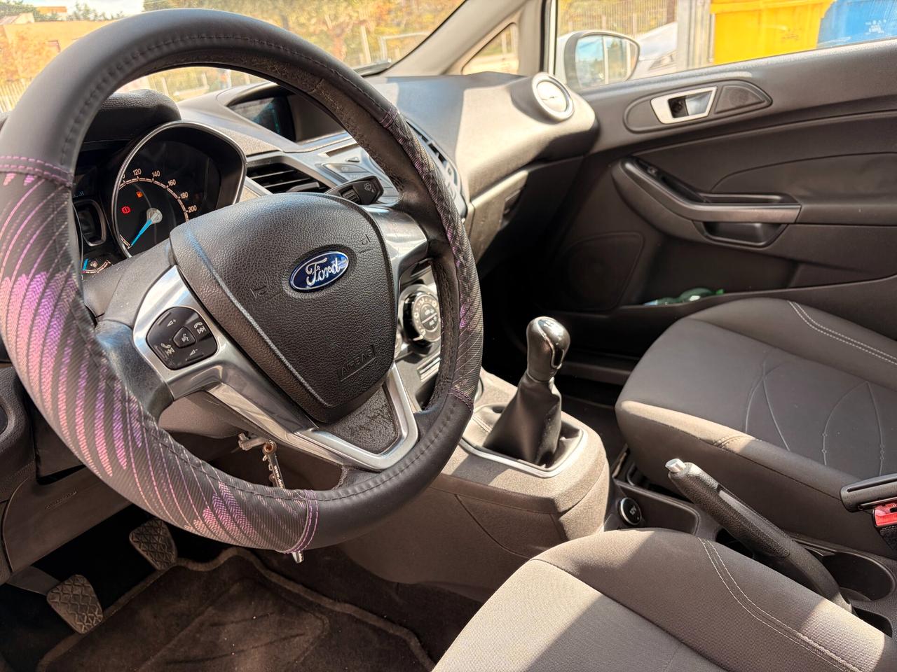 Ford Fiesta 1.5 TDCi 75CV 5 porte Business