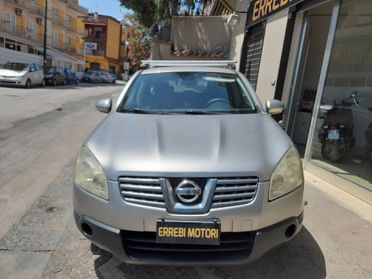 Nissan Qashqai 4X4 GANCIO TRAINO