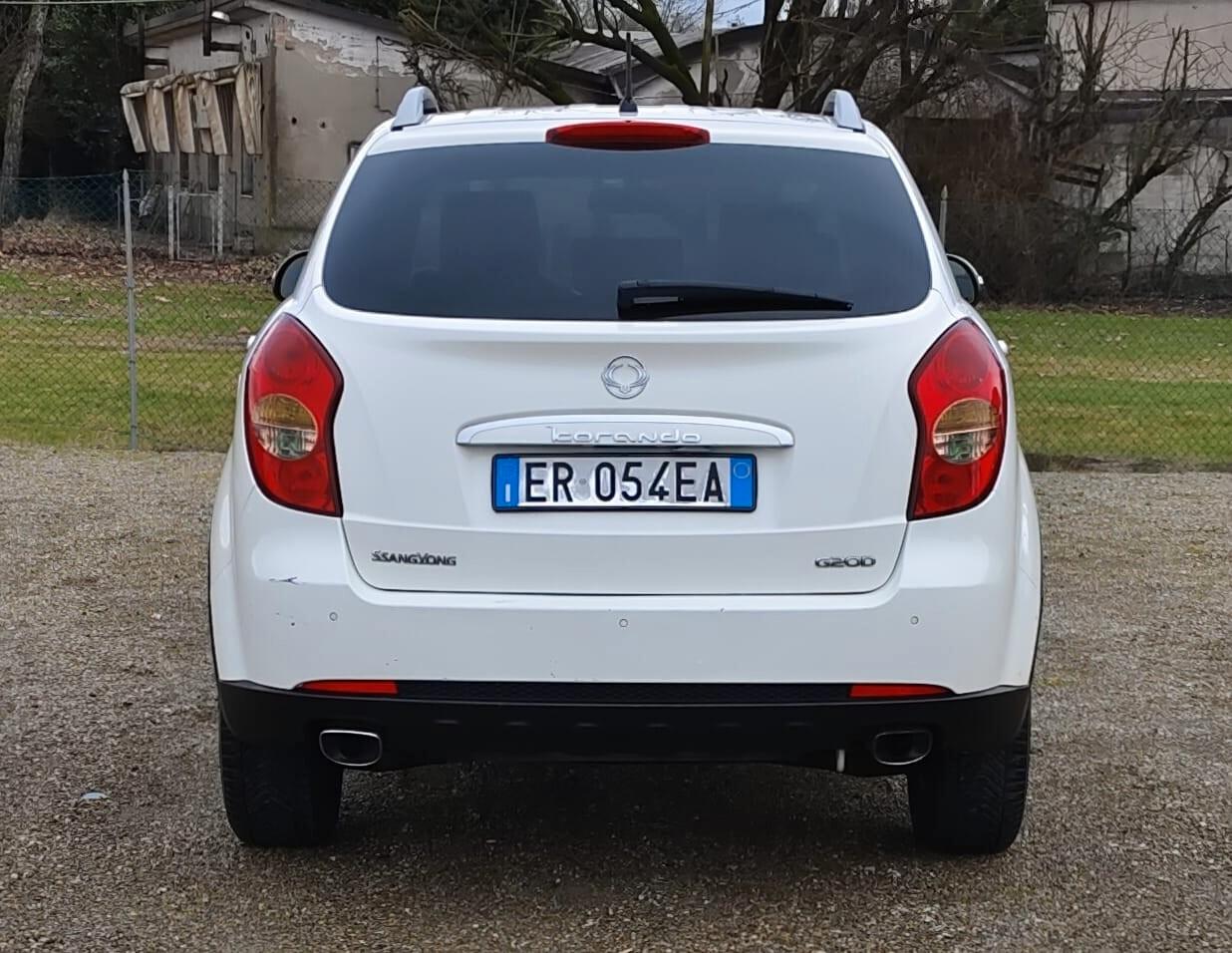 Ssangyong Korando 2.0 2WD MT GPL C
