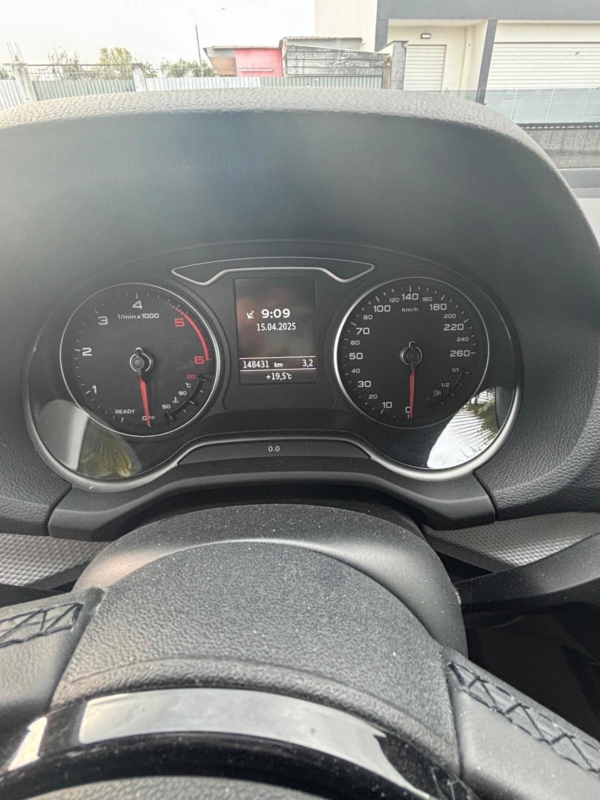 Audi Q2 30 TDI S tronic Business