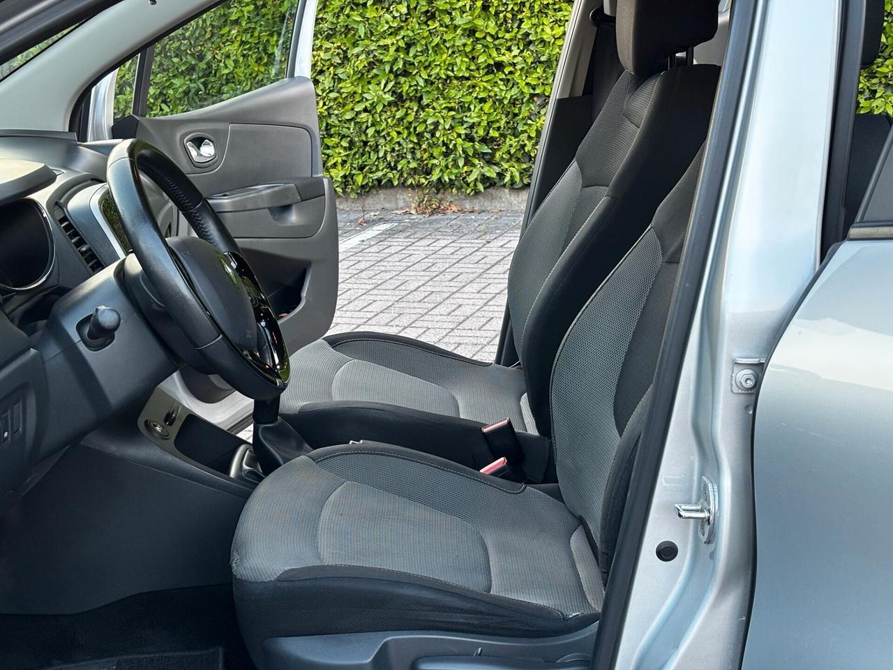 Renault Captur dCi 8V 90 CV Start&Stop Energy Life..CELL 393 690 2051 WUATSAPP