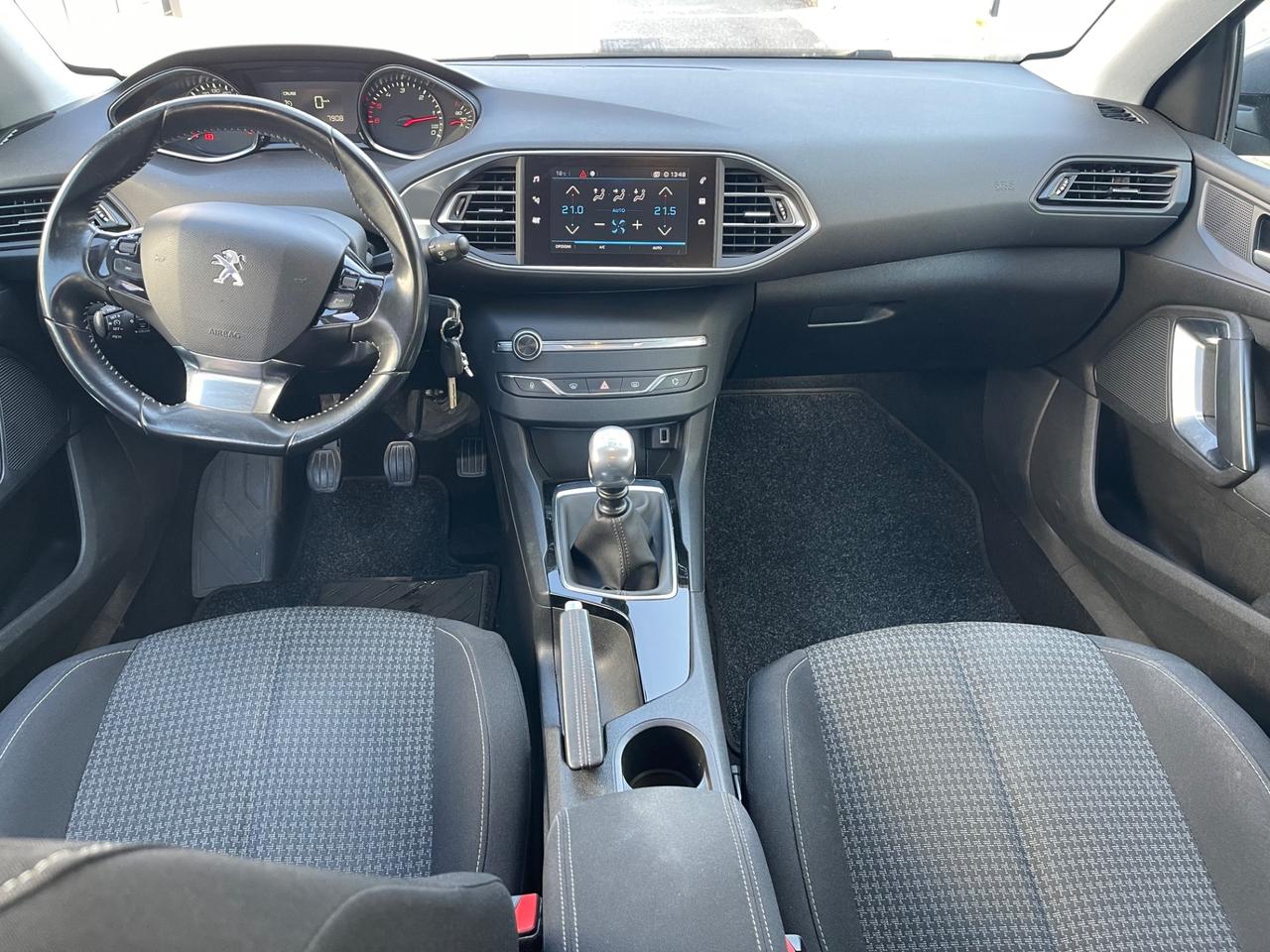 Peugeot 308 BlueHDi 130 S&S EAT8 SW Allure