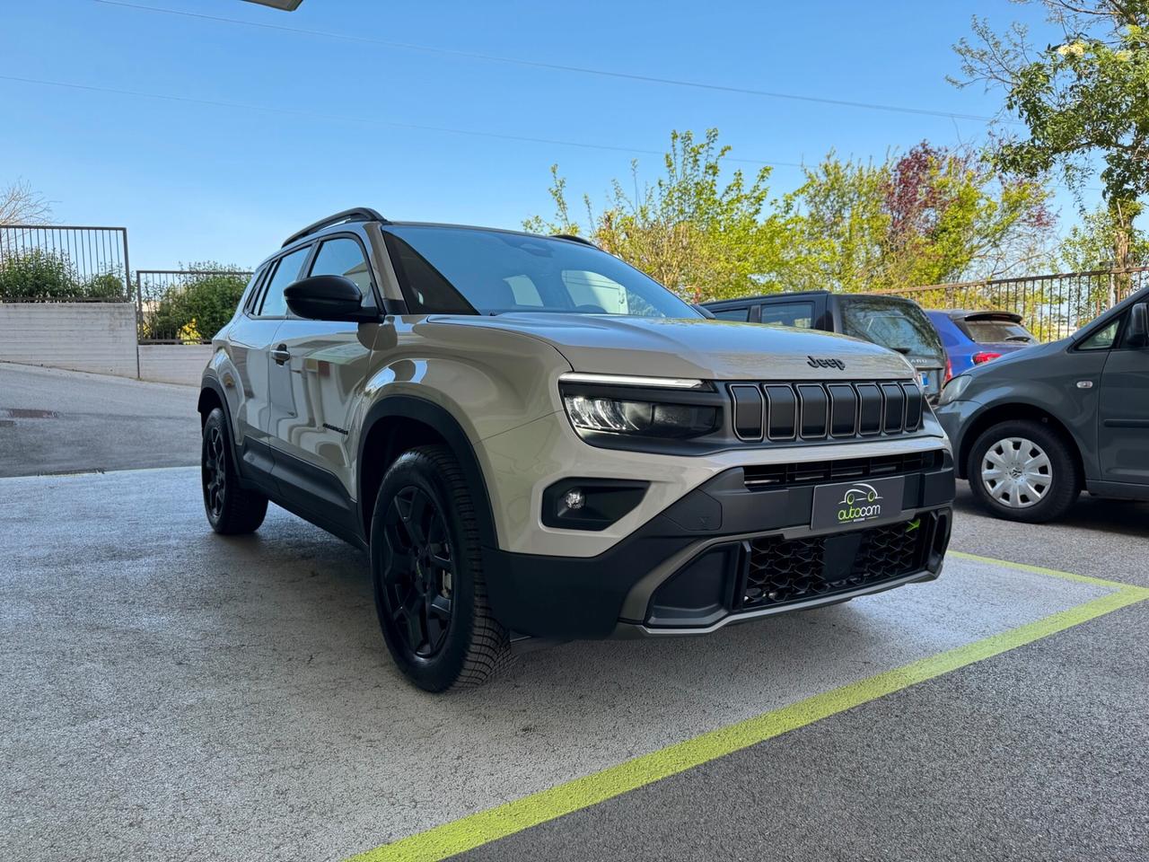 Jeep Avenger 1.2t mhev Upland 4Xe 145cv edct6 km0