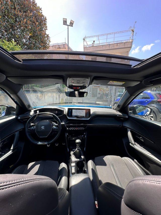 PEUGEOT 2008 BlueHDi 110 S&S GT + TETTO