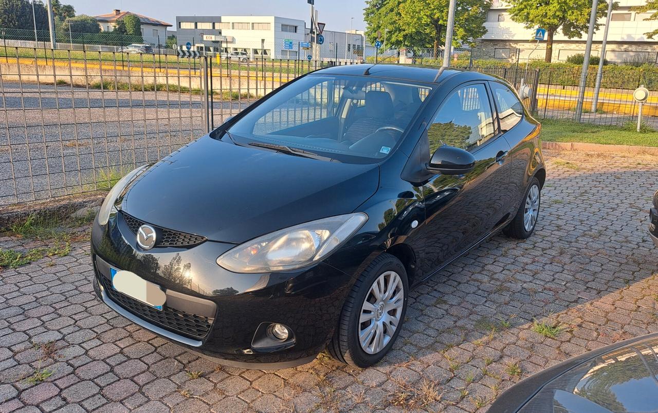 Mazda 2 Mazda2 1.3 16V 75CV 5p. Play Gen.'09 OK NEO PASS