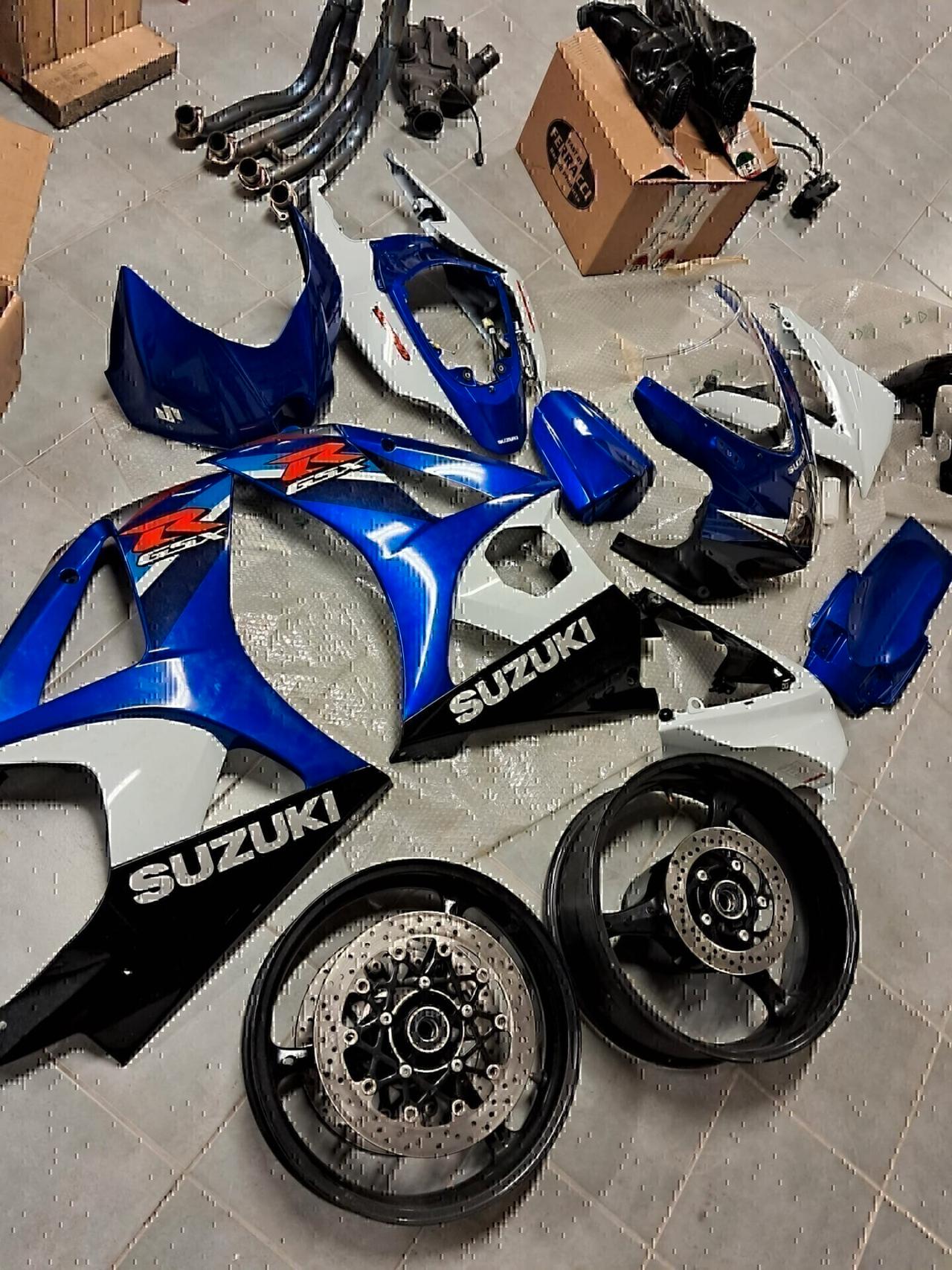 SUZUKI GSXR 1000 K5 E K7