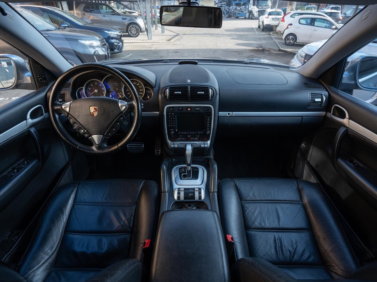 Porsche Cayenne 4.5 cat Turbo