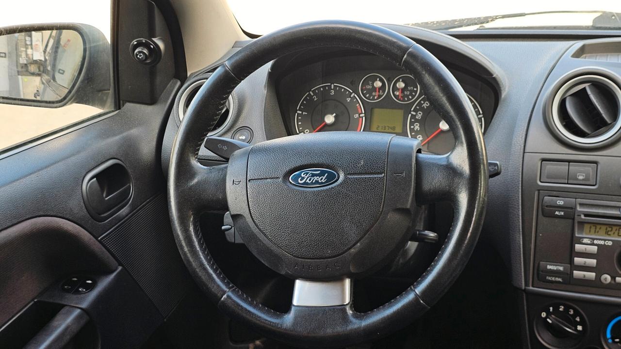 Ford Fiesta 1.4 TDCi 5p. Ghia