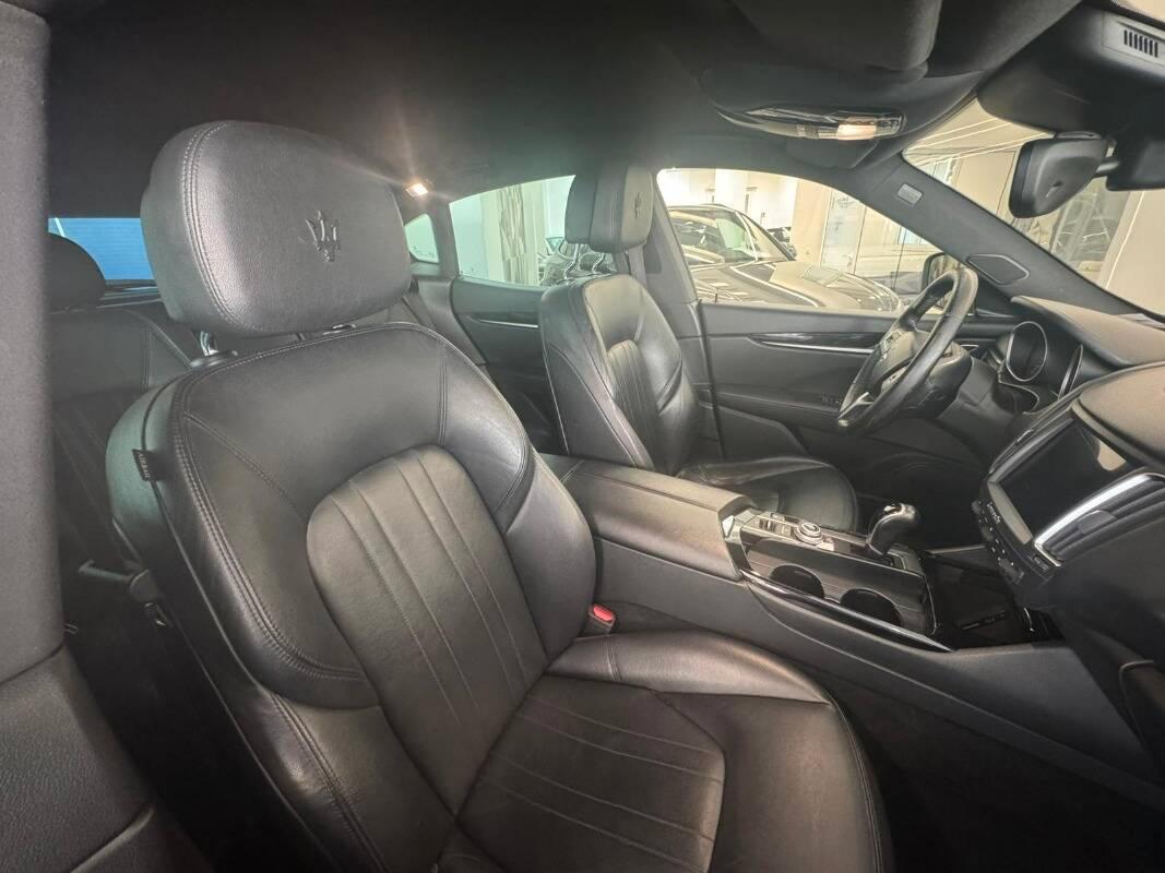 Maserati Levante 3.0 V6 Gransport 275cv auto