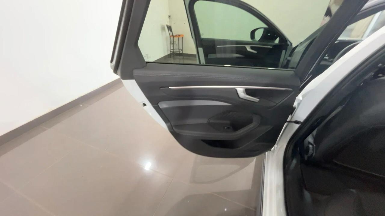 Audi A6 Avant 40 2.0 TDI quattro ultra S tronic line edition